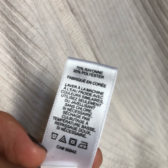 4/$24🦩 Express Ribbed Tank - Picture 8 of 8